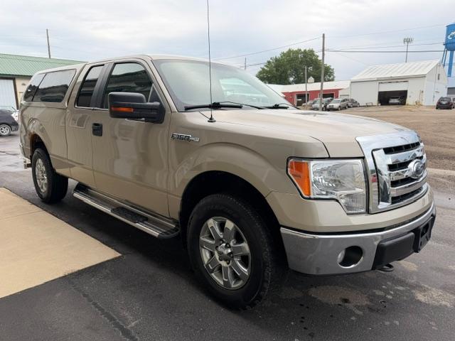 Ford F-150 4WD SuperCab 145" Lariat 2010