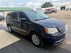 2014 Chrysler Town & Country 