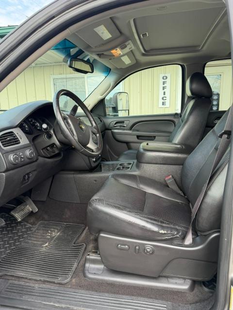 Chevrolet Silverado 1500 4WD Crew Cab 143.5" LTZ 2012