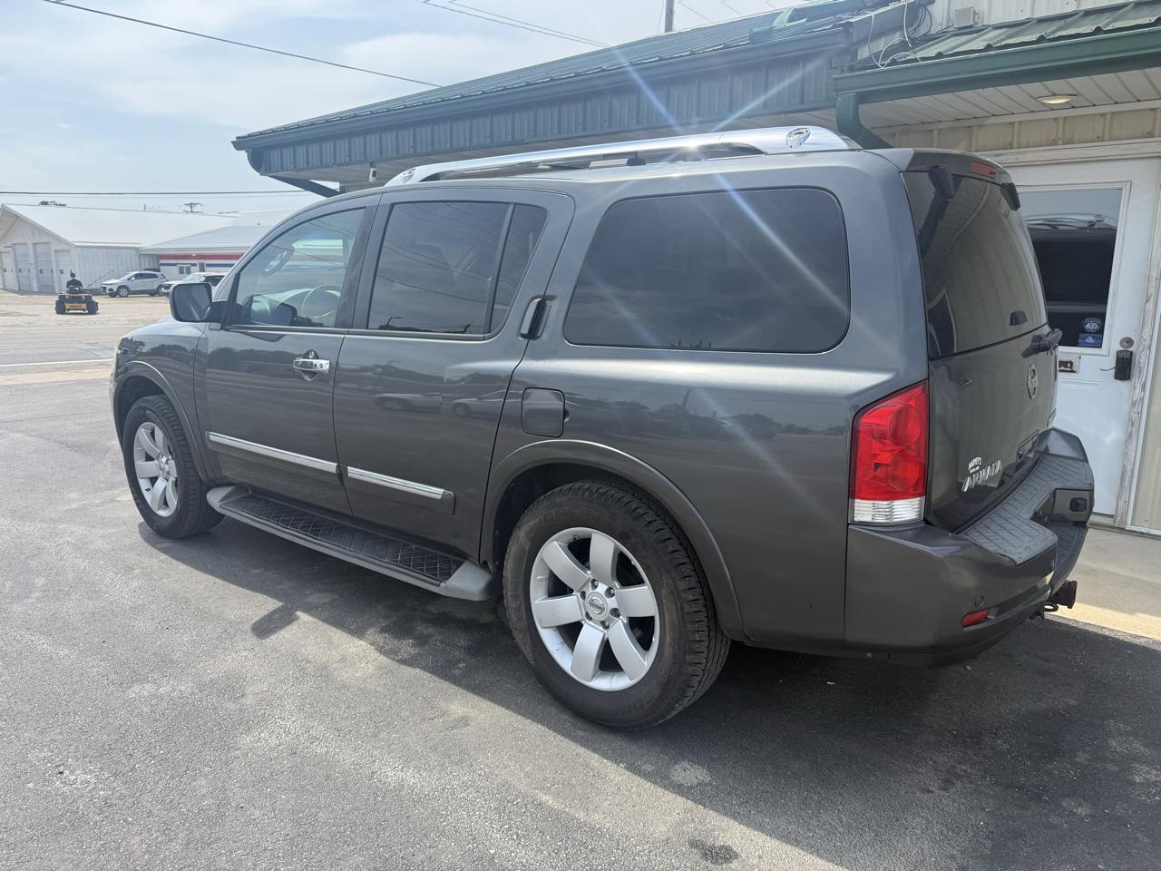 Nissan Armada 4WD 4dr Titanium 2010