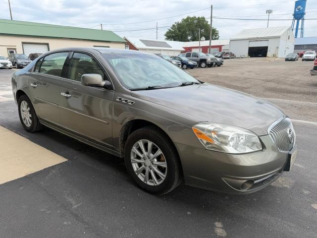 Buick Lucerne 4dr Sdn CXL 2011