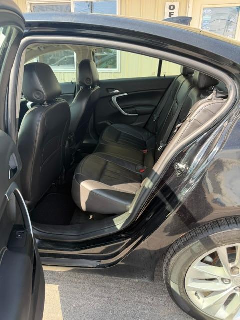 Buick Regal 4dr Sdn Premium II FWD 2017