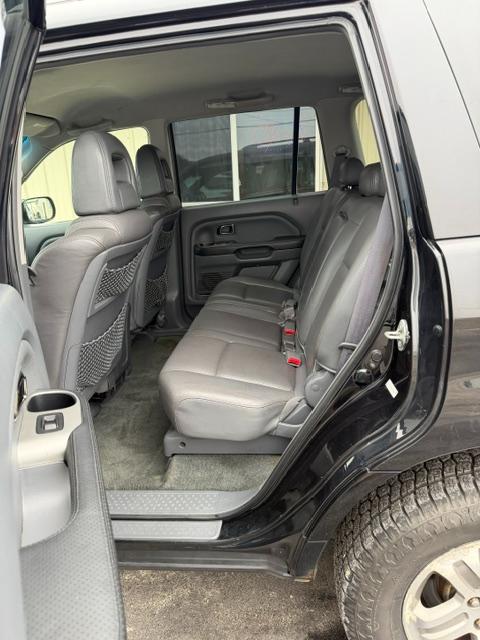 Honda Pilot 4WD EX Auto w/Leather 2004