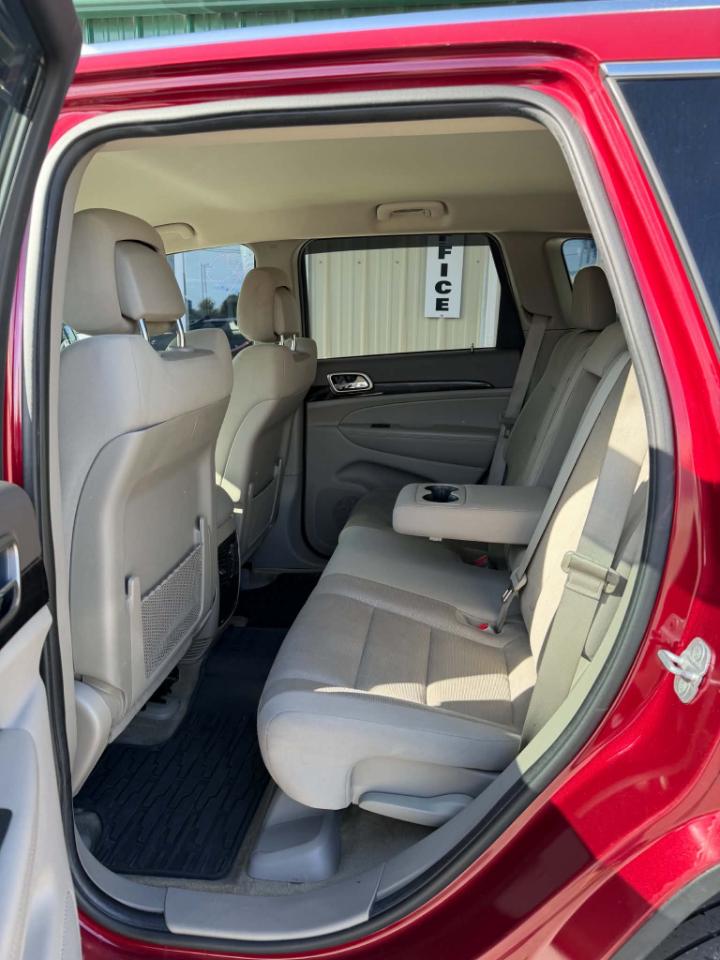 Jeep Grand Cherokee 4WD 4dr Laredo 2012