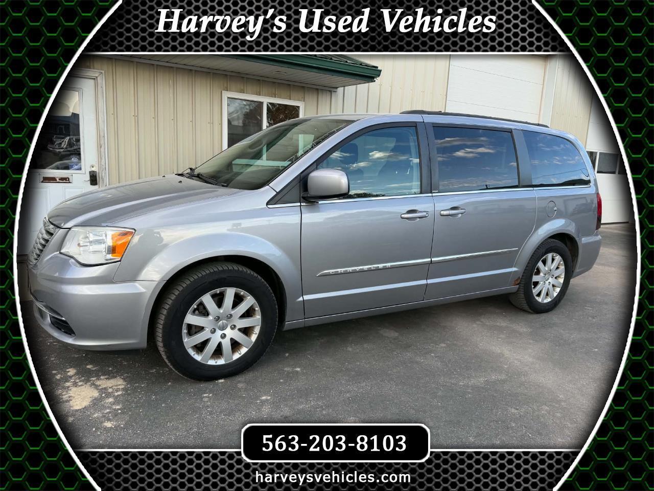 Chrysler Town & Country 4dr Wgn Touring 2014