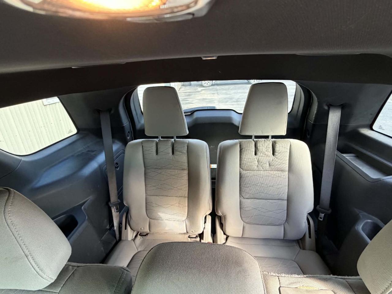 Ford Explorer FWD 4dr Base 2011