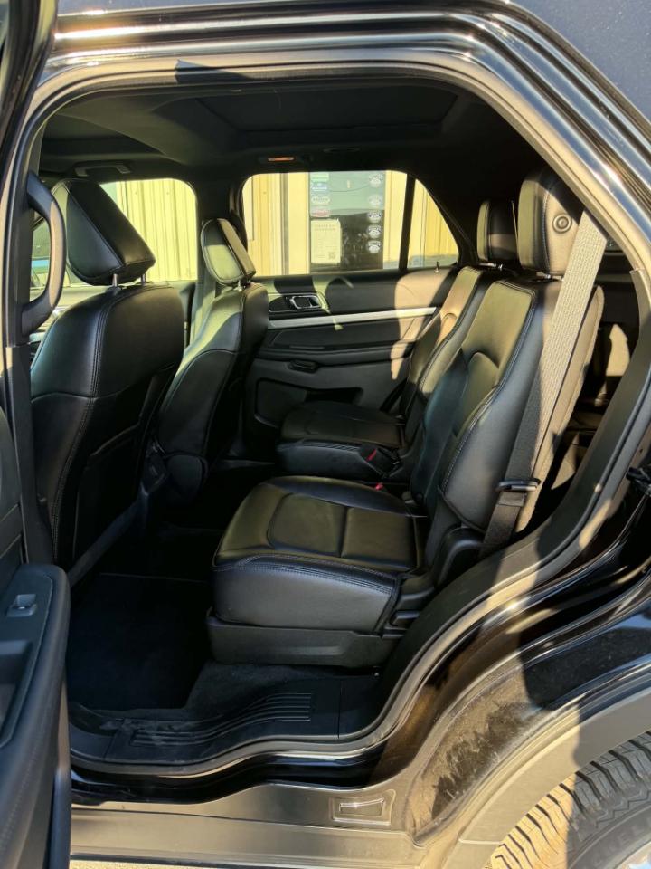 Ford Explorer XLT 4WD 2018