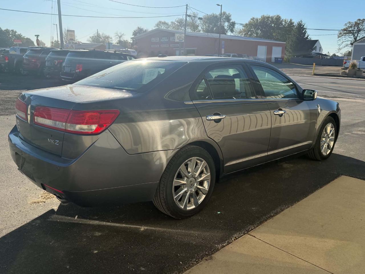Lincoln MKZ 4dr Sdn AWD 2011