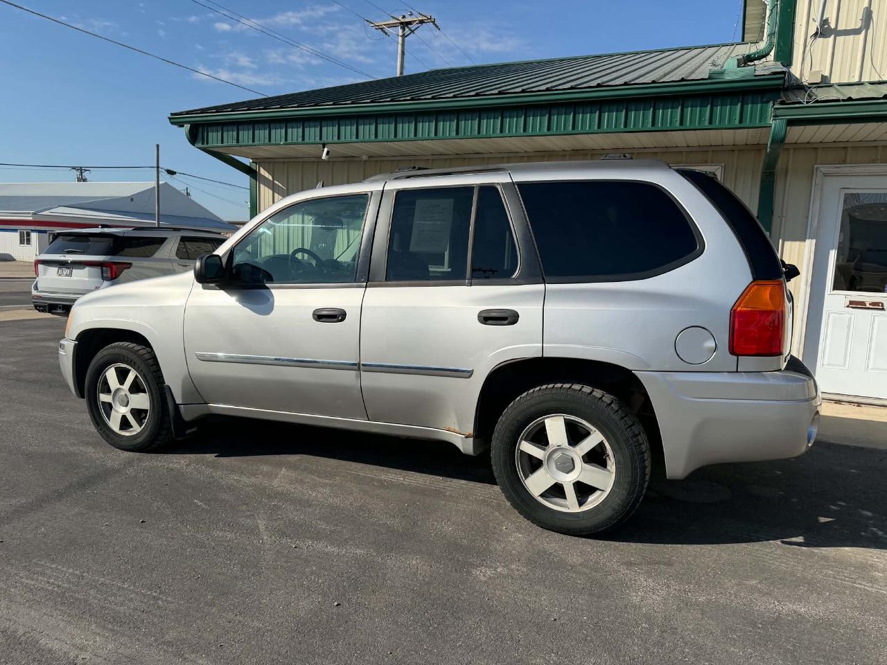 GMC Envoy 4WD 4dr SLE2 2008