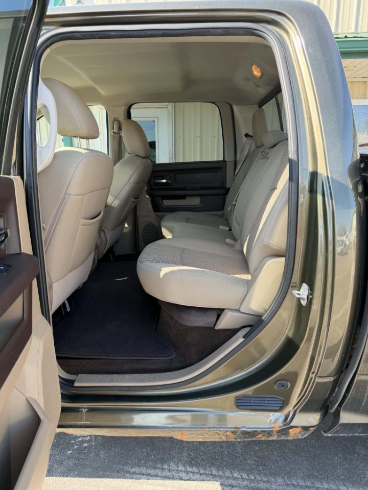 RAM 1500 4WD Crew Cab 140.5" Big Horn 2012