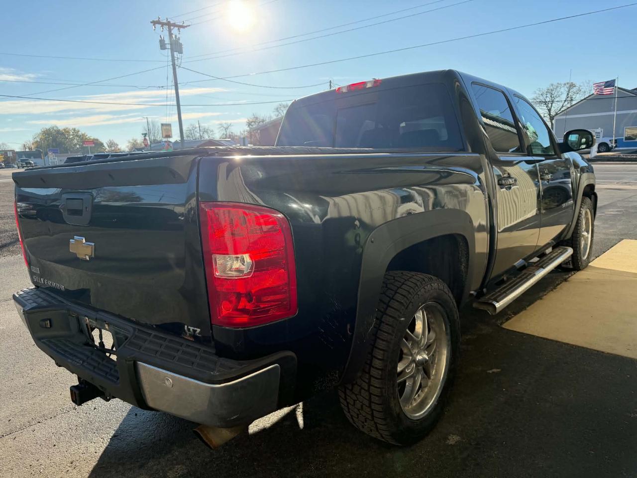 Chevrolet Silverado 1500 4WD Crew Cab 143.5" LTZ 2010