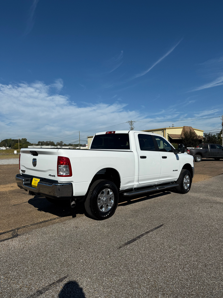 RAM 2500 Big Horn 4x4 Crew Cab 6'4" Box 2024