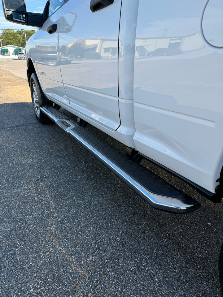 RAM 2500 Big Horn 4x4 Crew Cab 6'4" Box 2024
