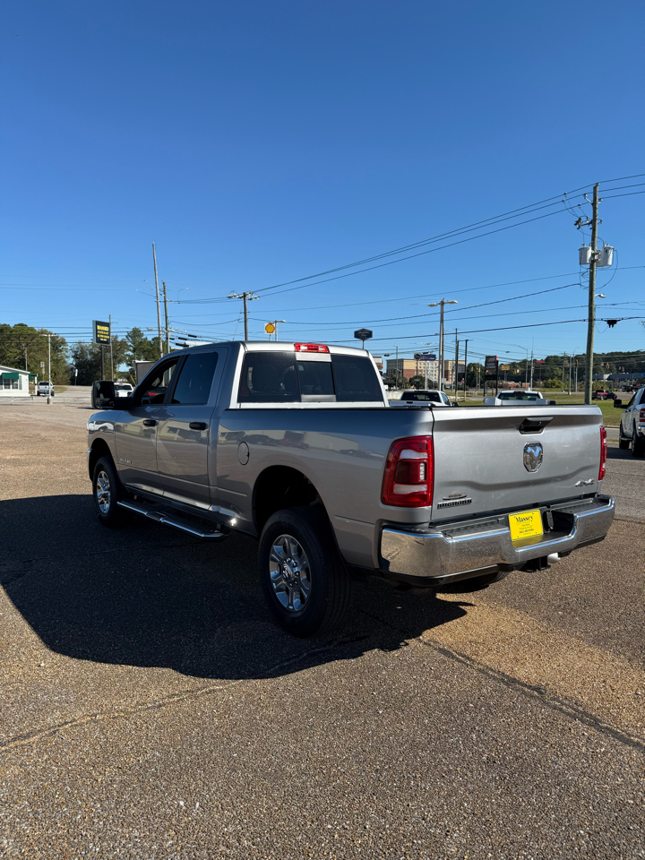 2024 Ram 2500 Big Horn photo 4