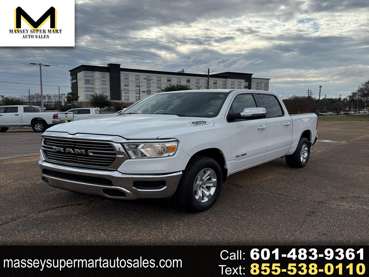 2024 RAM Ram 1500 Pickup Laramie's photo