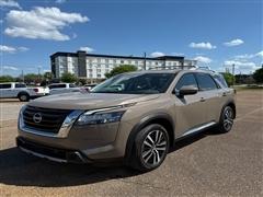 2024 Nissan Pathfinder 