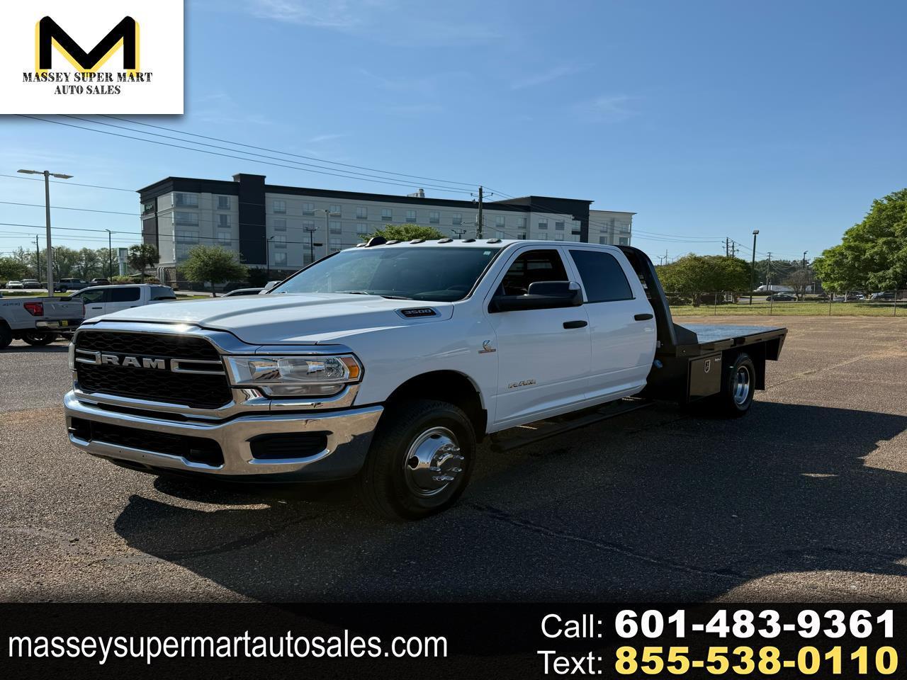 2022 RAM 3500 Chassis Cab Tradesman 4WD Crew Cab 60" CA 172.4" WB