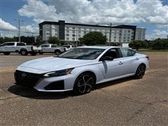 2025 Nissan Altima 