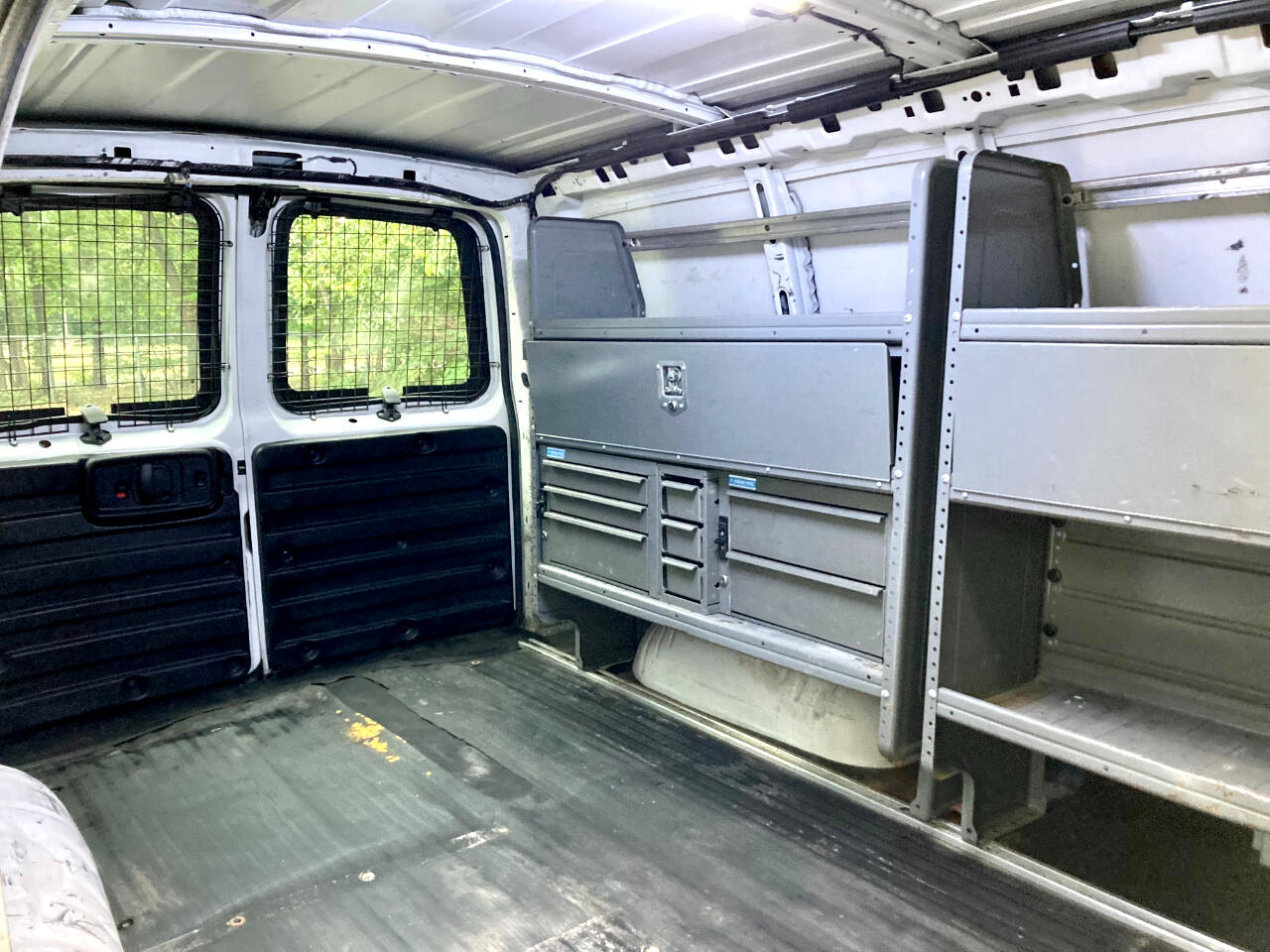 2016 Chevrolet Express 2500 Cargo photo 32