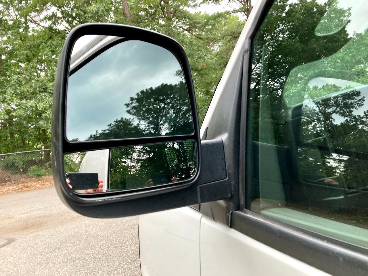 2016 Chevrolet Express 2500 Cargo photo 39