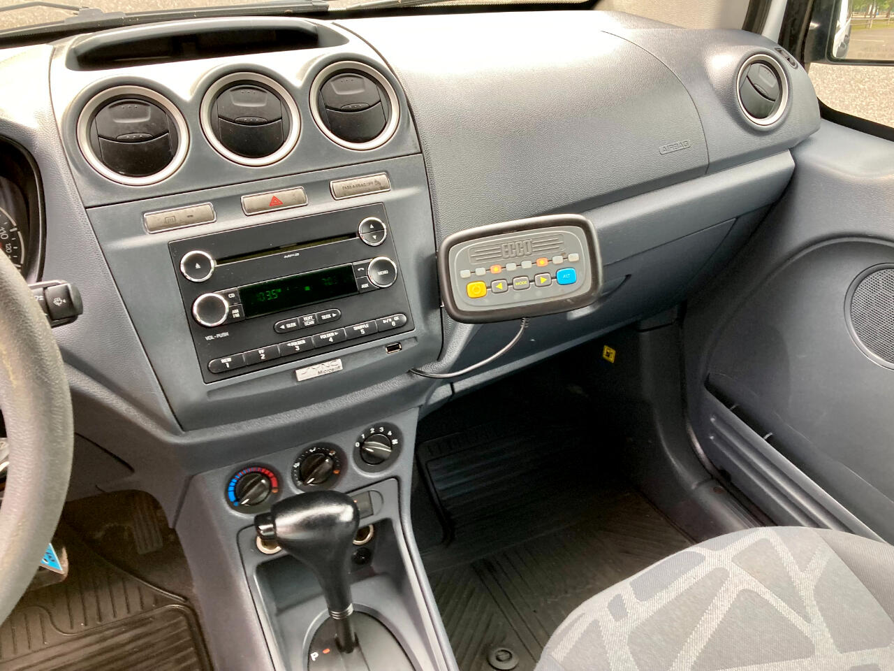 2013 Ford Transit Connect XLT photo 17
