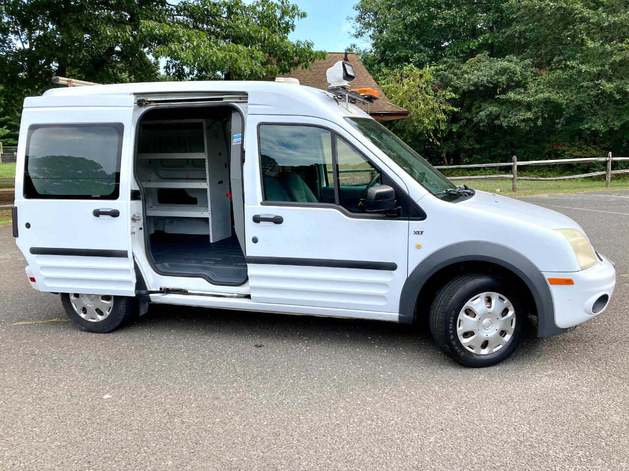 2013 Ford Transit Connect XLT photo 30