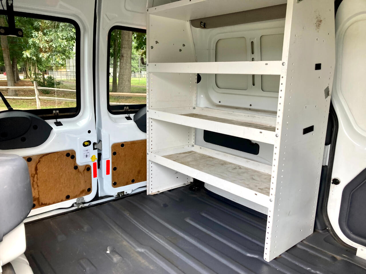 2013 Ford Transit Connect XLT photo 31