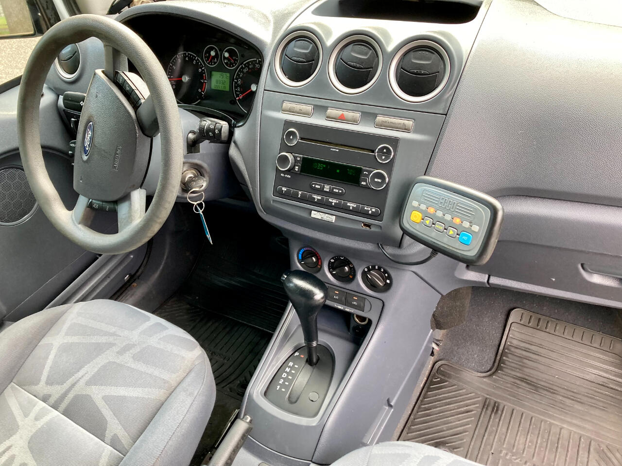 2013 Ford Transit Connect XLT photo 35