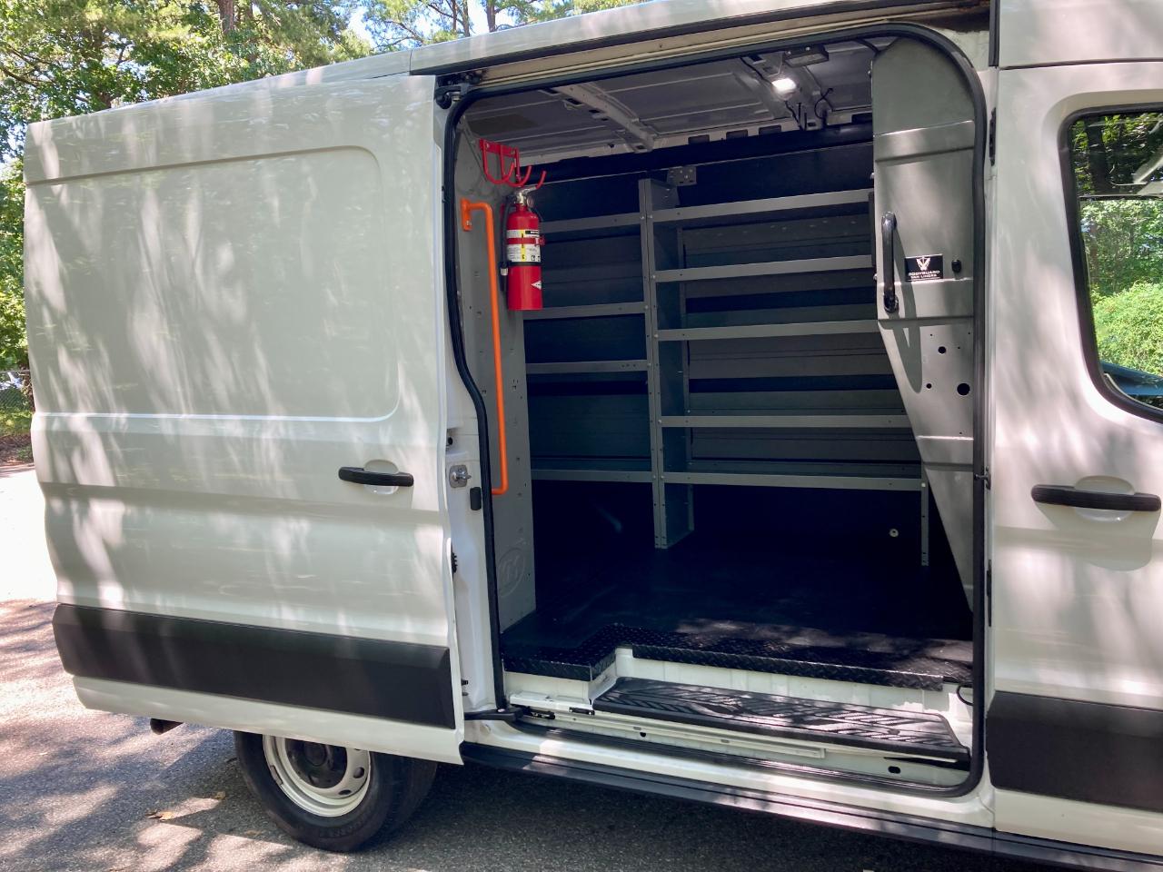 Ford Transit 250 Van Med. Roof w/Sliding Pass. 130-in. WB 2020