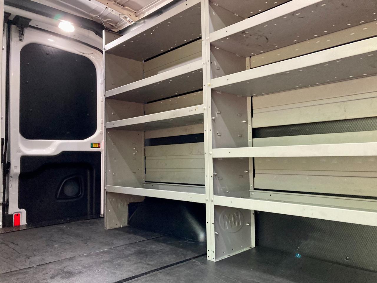 Ford Transit 250 Van Med. Roof w/Sliding Pass. 130-in. WB 2020