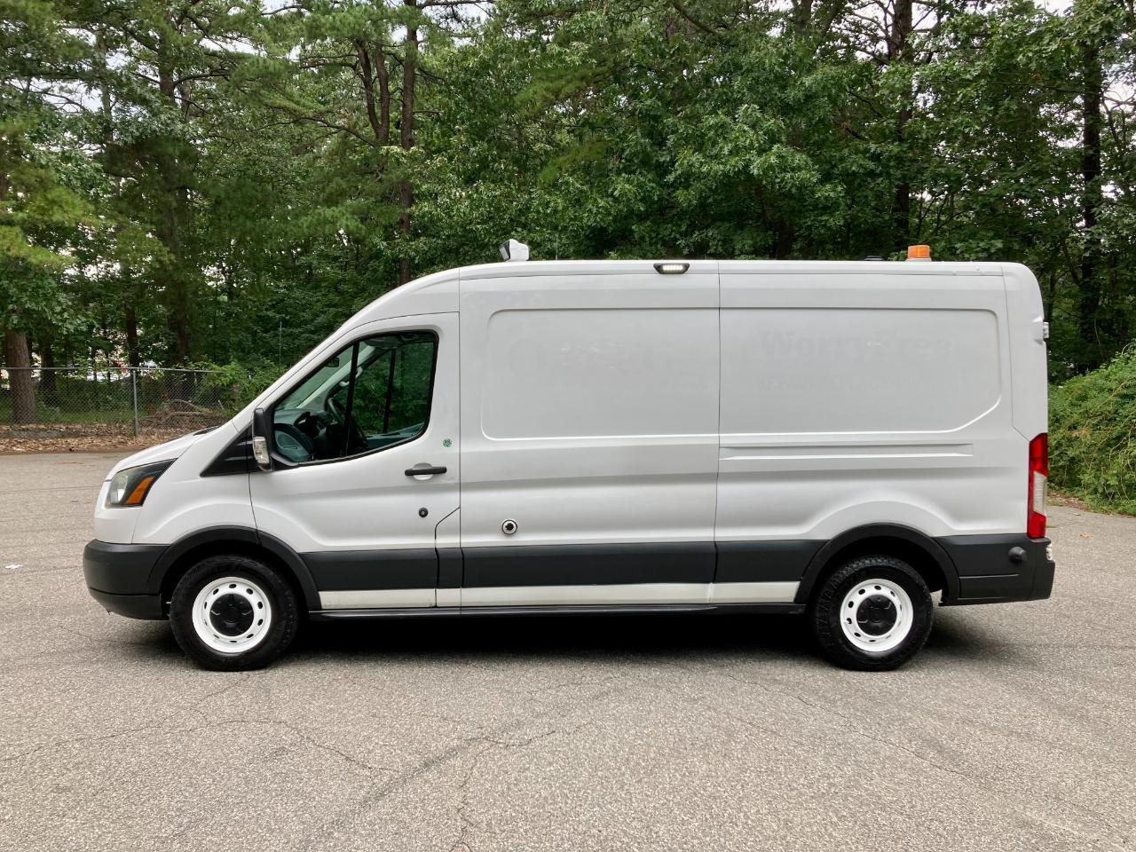 Ford Transit 350 Van Med. Roof w/Sliding Pass. 148-in. WB 2016