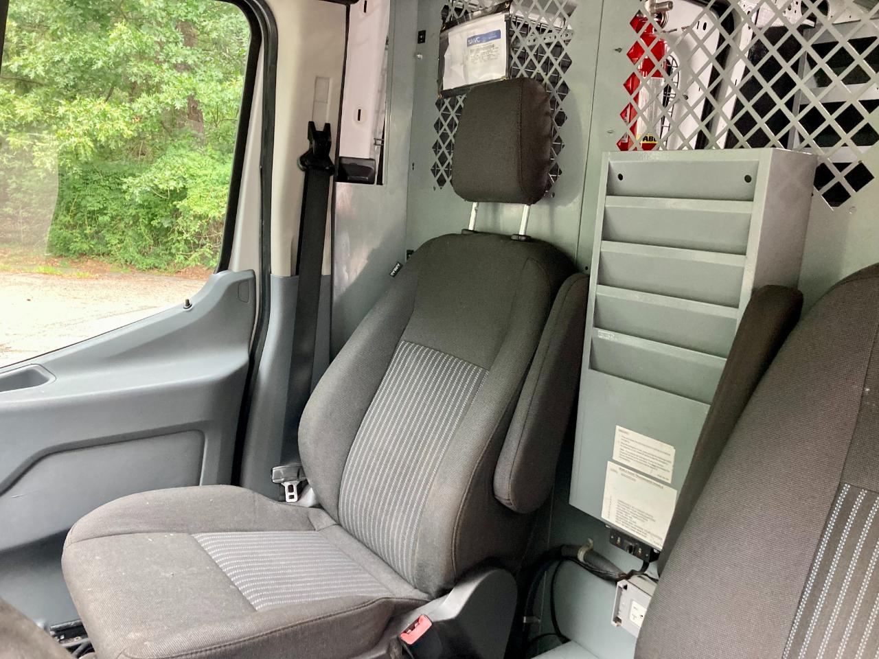 Ford Transit 350 Van Med. Roof w/Sliding Pass. 148-in. WB 2016