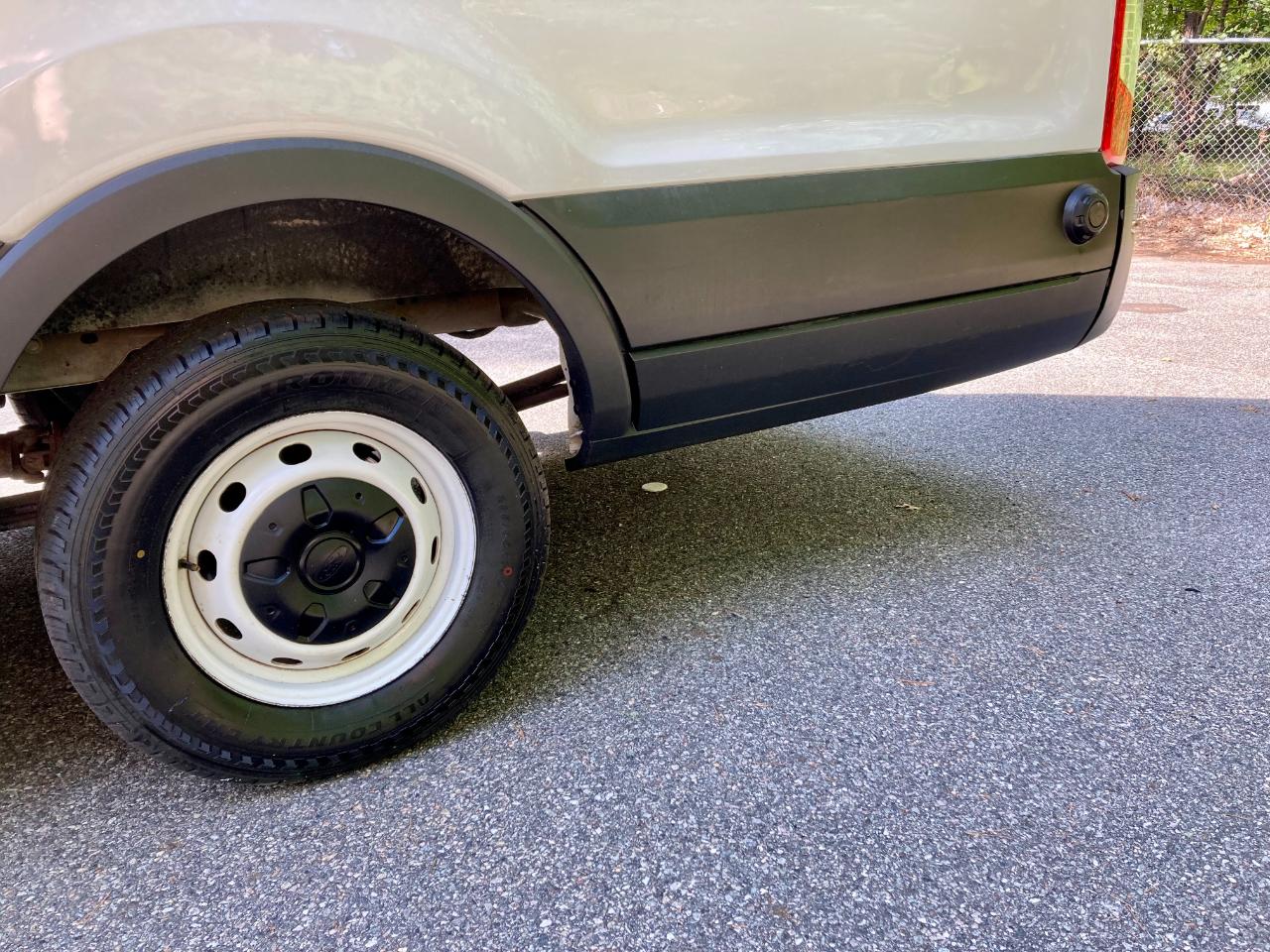 Ford Transit 250 Van High Roof w/Sliding Pass. 148-in. WB EL 2022