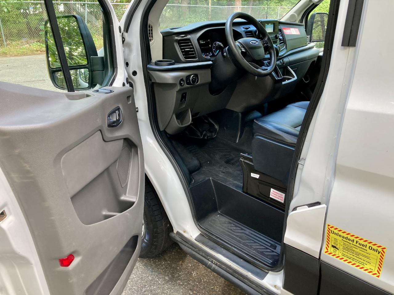 Ford Transit 250 Van High Roof w/Sliding Pass. 148-in. WB EL 2022