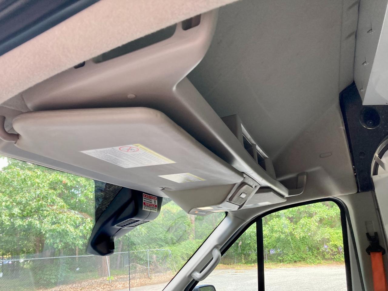 Ford Transit 250 Van High Roof w/Sliding Pass. 148-in. WB EL 2022