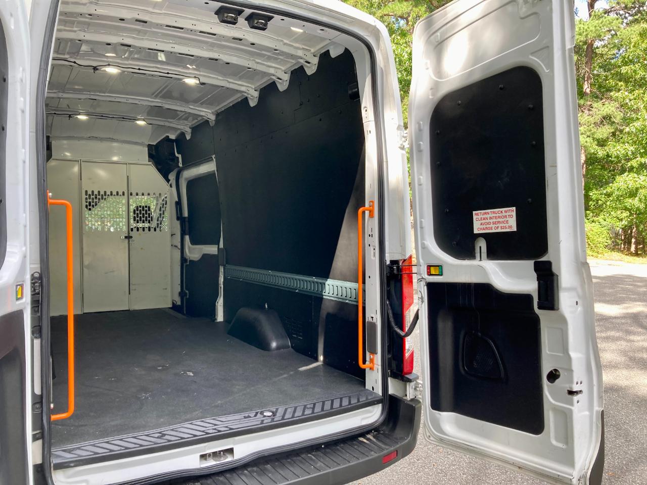 Ford Transit 250 Van High Roof w/Sliding Pass. 148-in. WB EL 2022