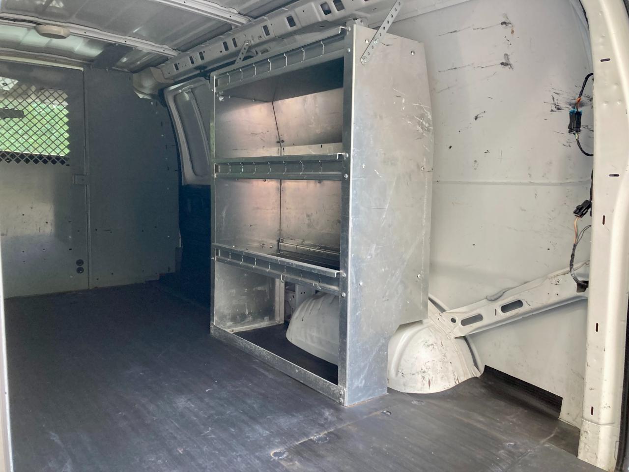 GMC Savana G3500 Cargo 2013