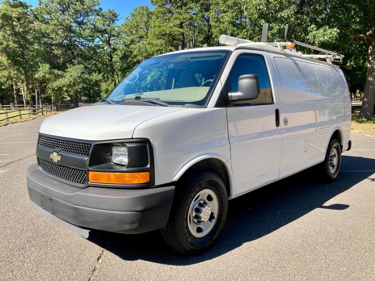 Chevrolet Express 2500 Cargo 2011