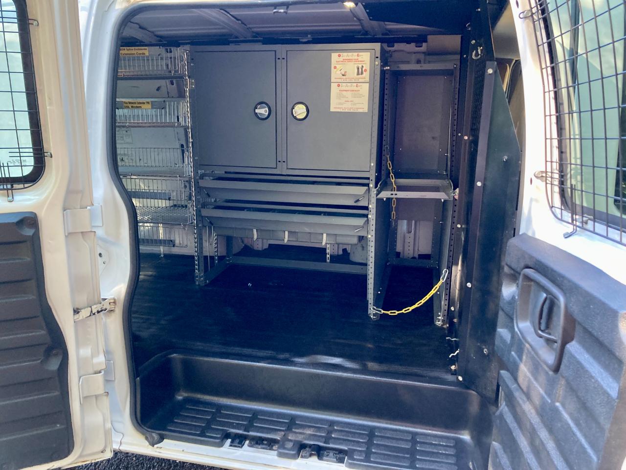 Chevrolet Express 2500 Cargo 2011