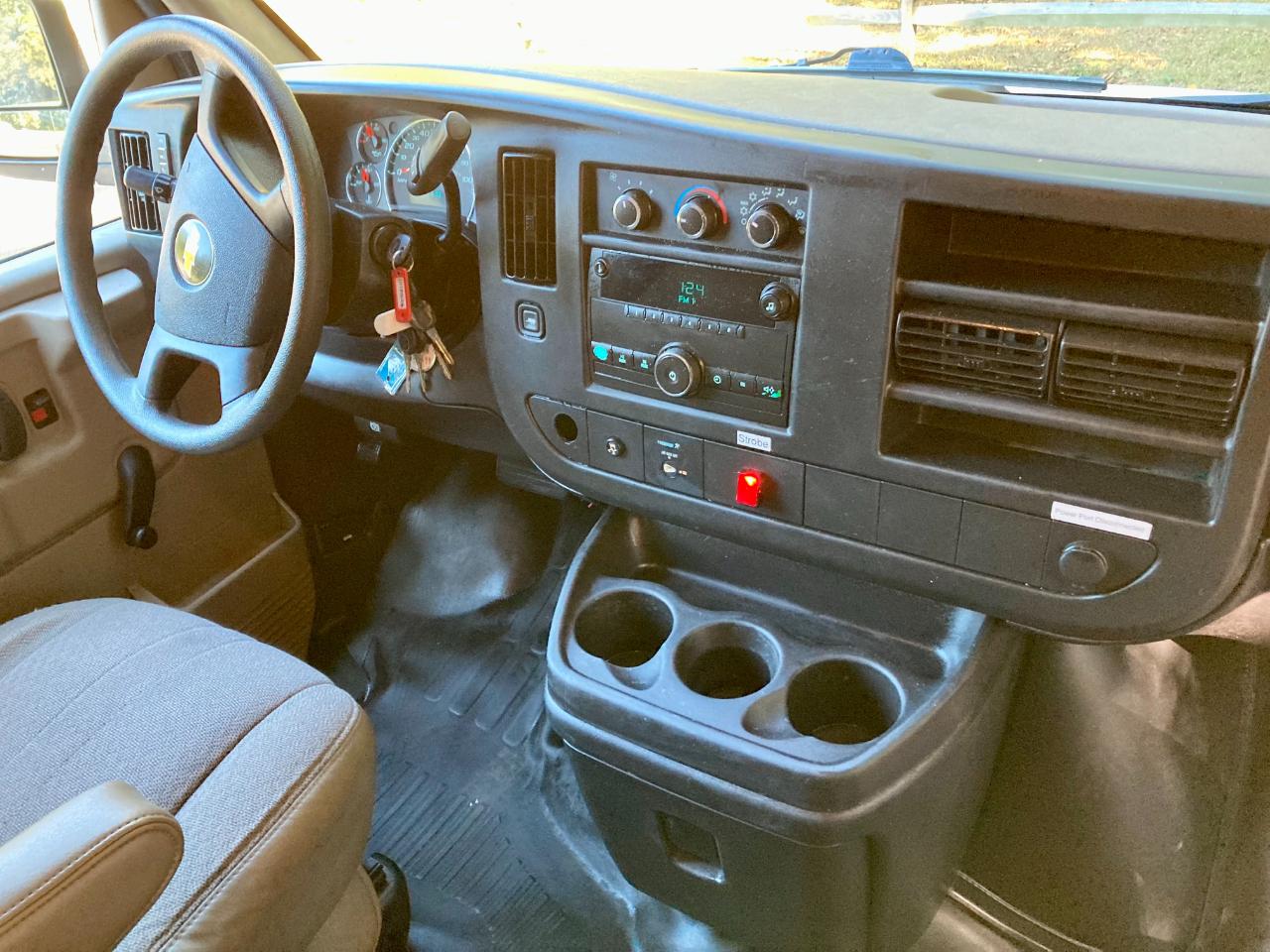Chevrolet Express 2500 Cargo 2011