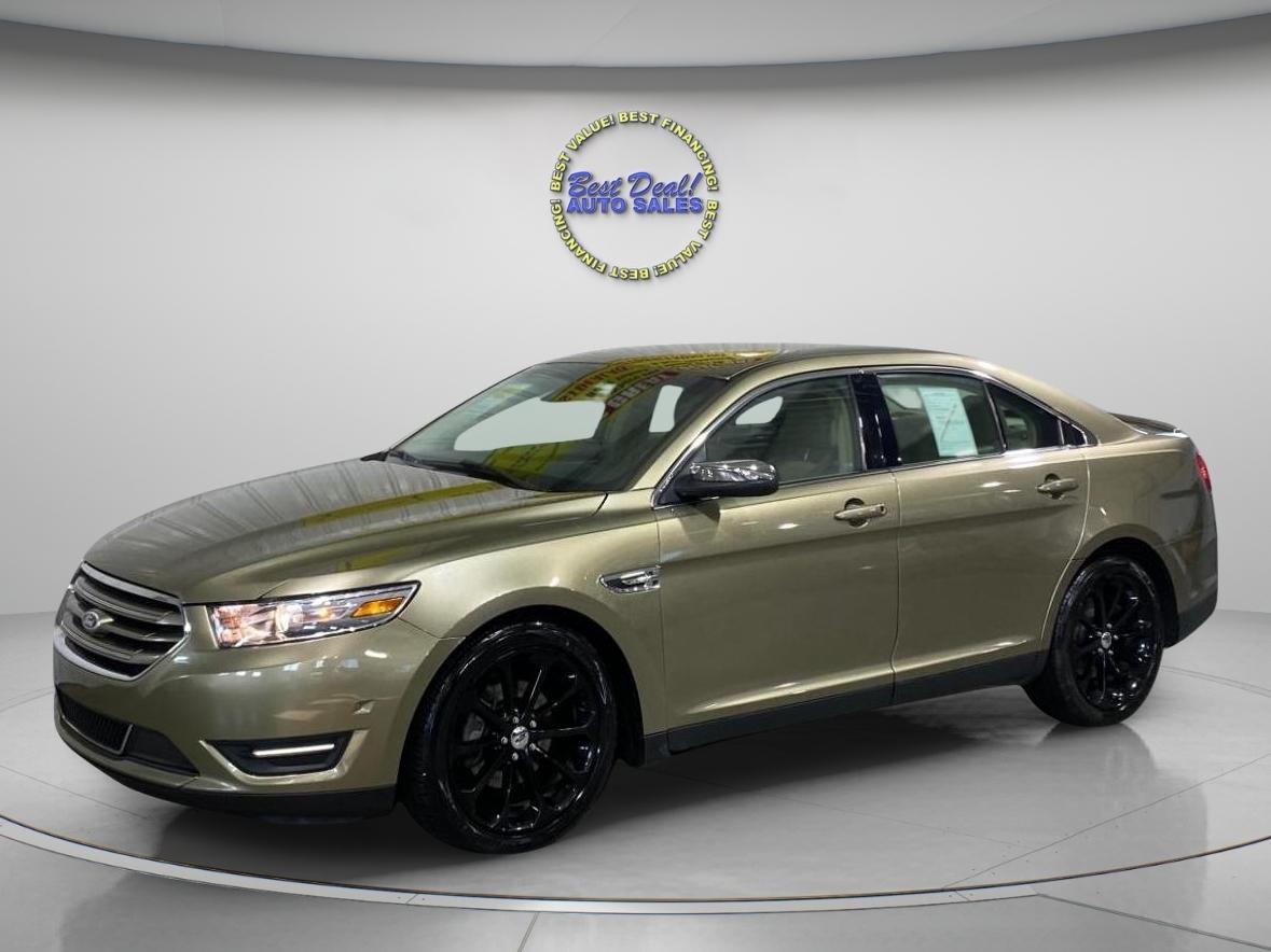 Green 2013 Ford Taurus Sedan Front-Wheel Drive Automatic