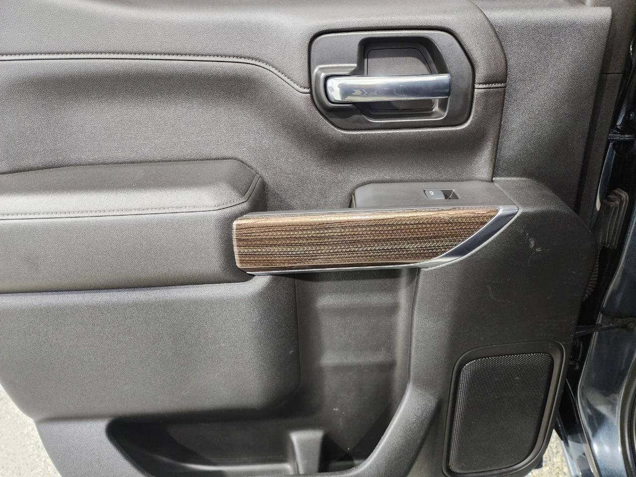 Chevrolet Silverado 1500 RST Crew Cab 4WD 2019