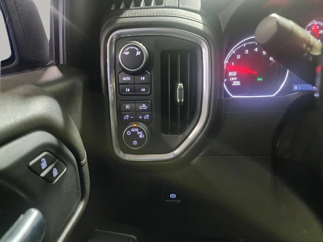 Chevrolet Silverado 1500 RST Crew Cab 4WD 2019