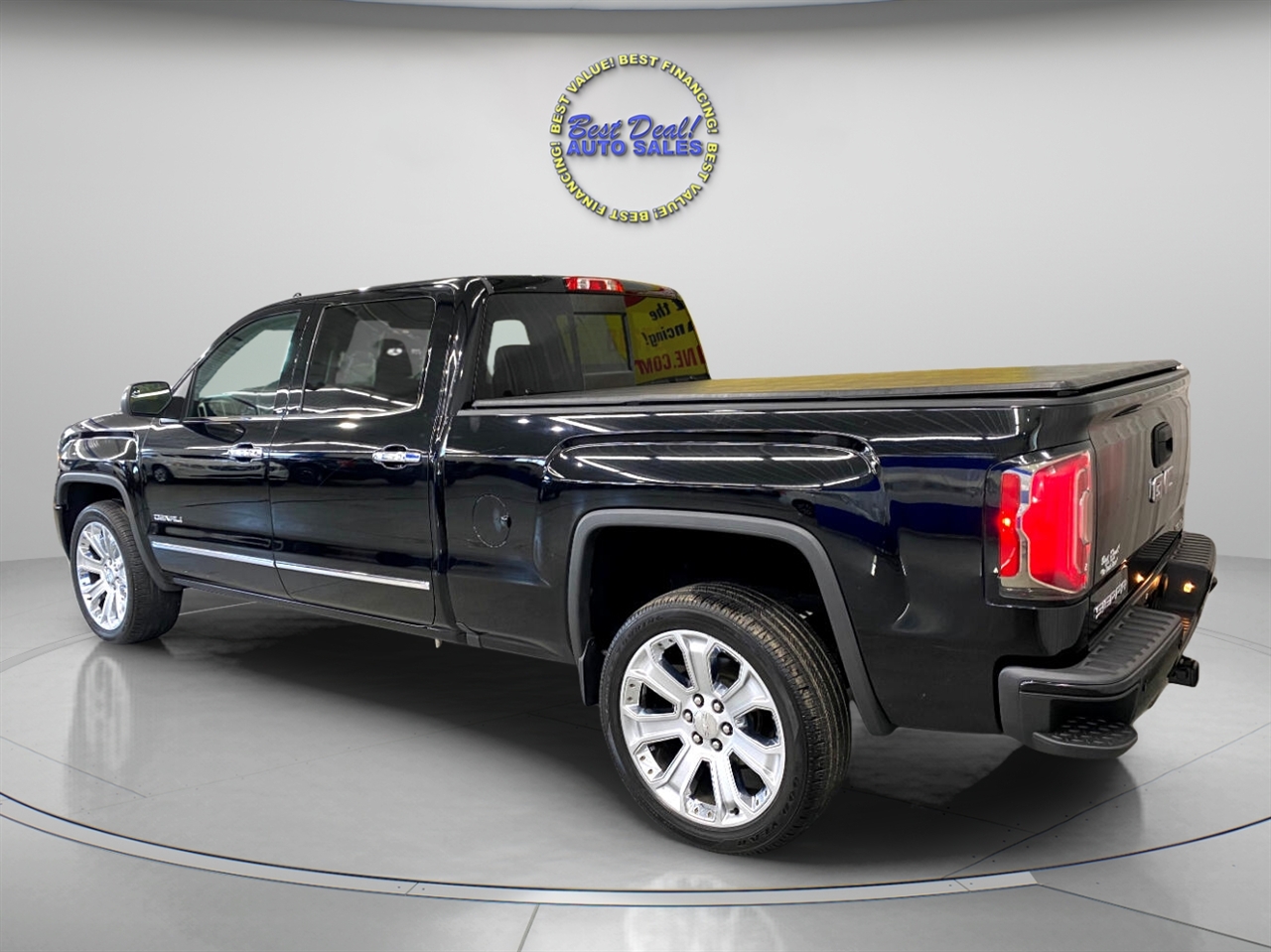 GMC Sierra 1500 Denali Crew Cab 4WD 2017