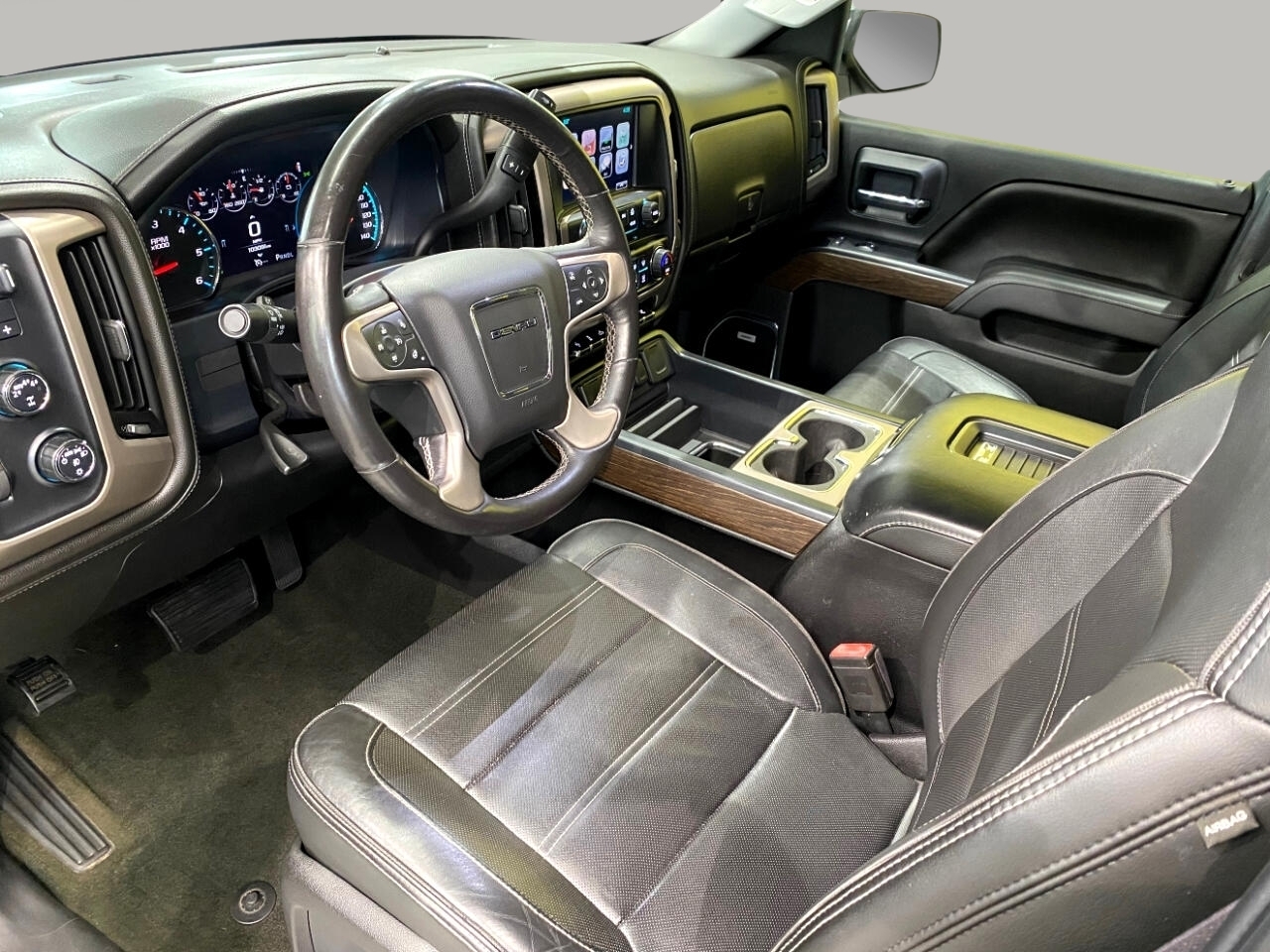 GMC Sierra 1500 Denali Crew Cab 4WD 2017