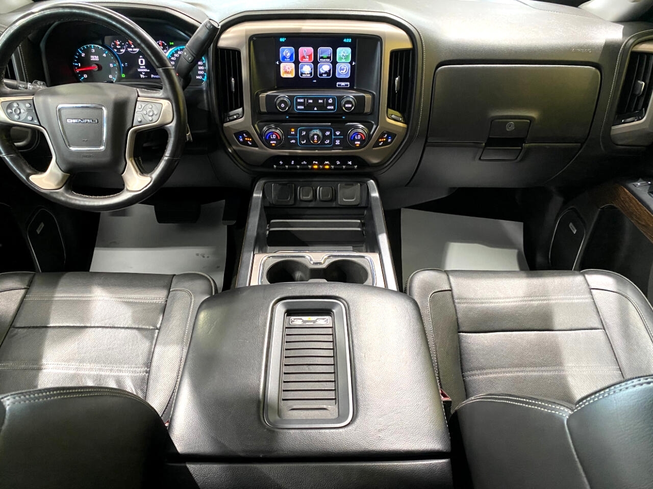 GMC Sierra 1500 Denali Crew Cab 4WD 2017