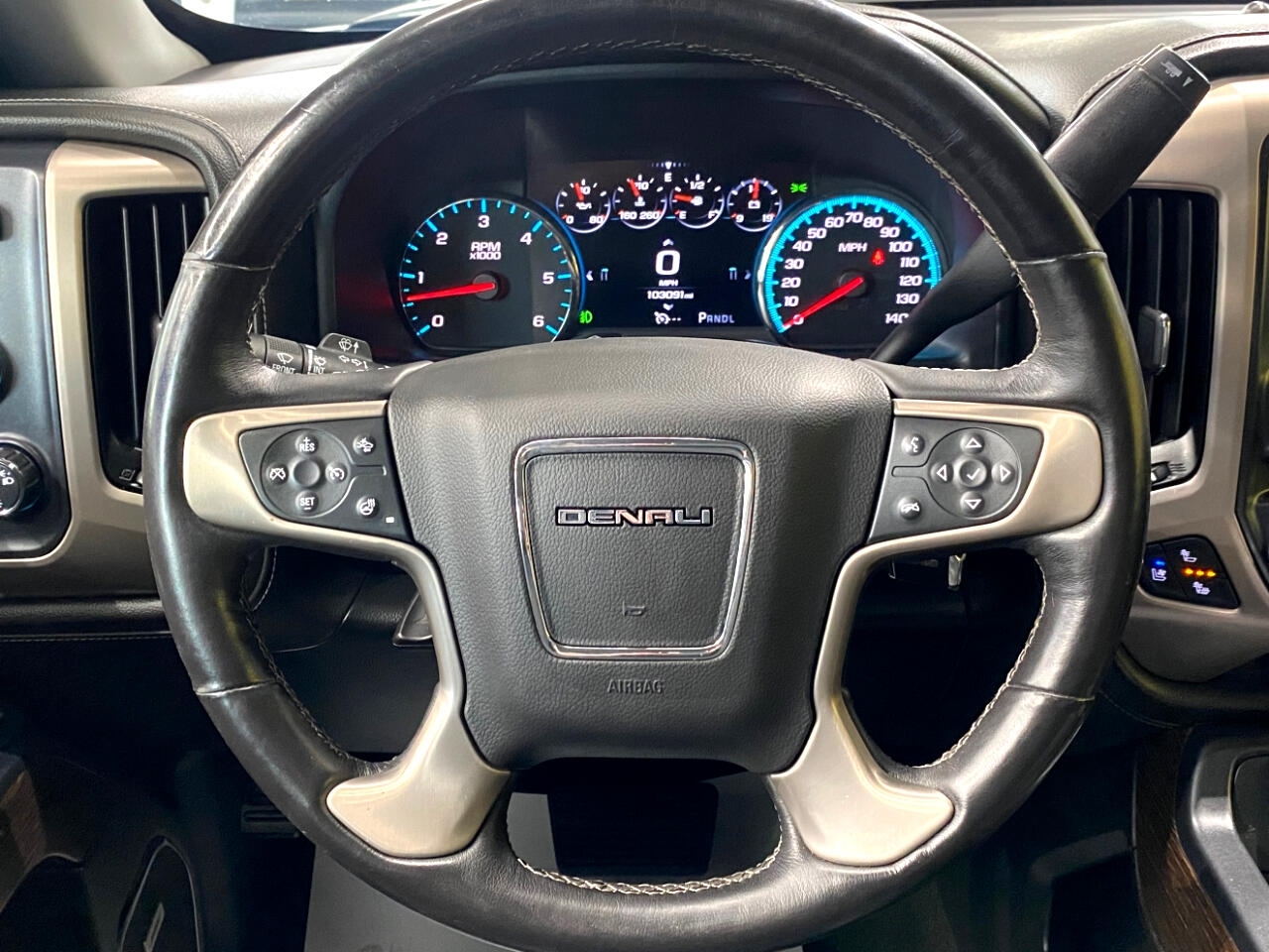GMC Sierra 1500 Denali Crew Cab 4WD 2017