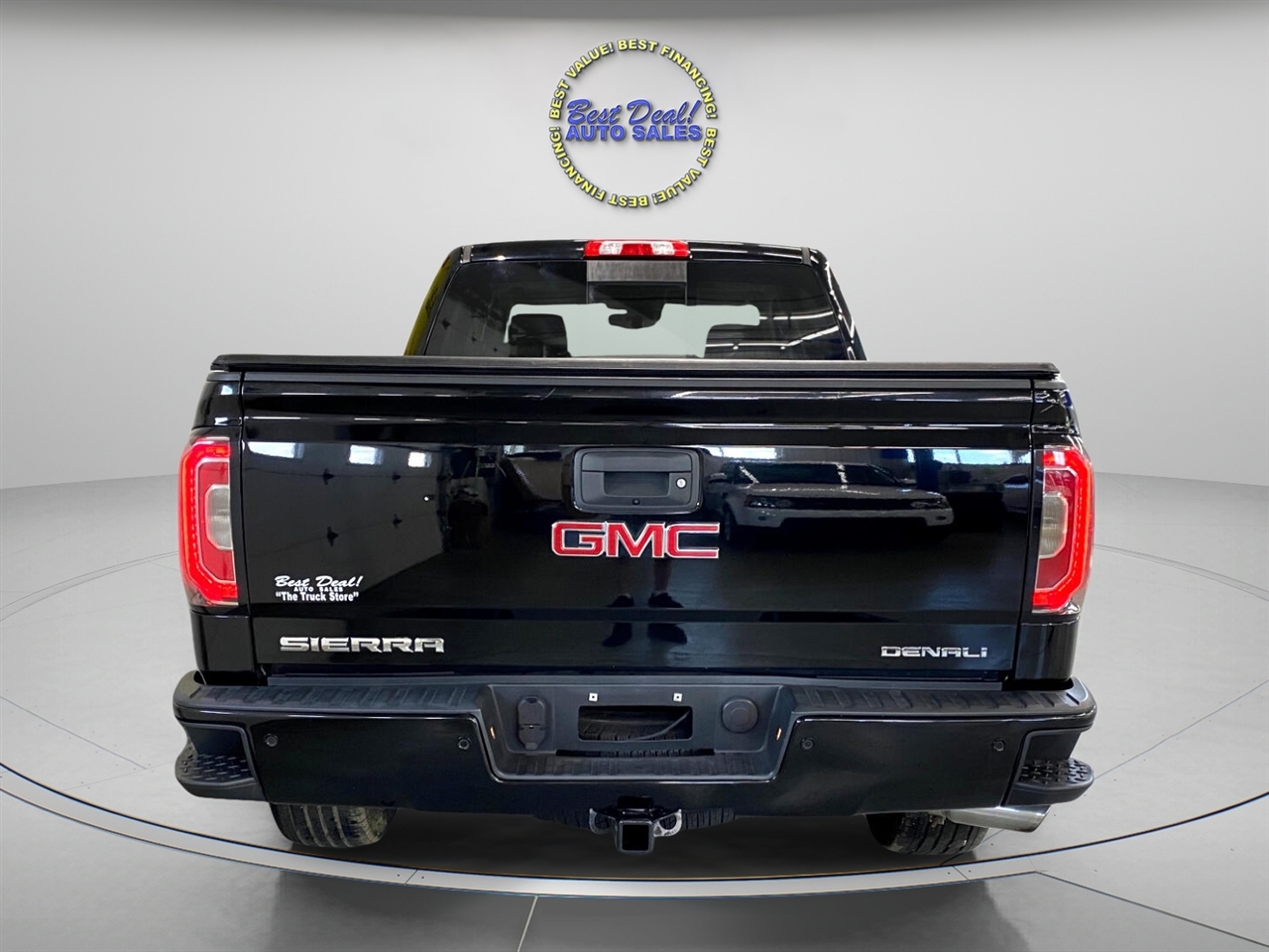 GMC Sierra 1500 Denali Crew Cab 4WD 2017