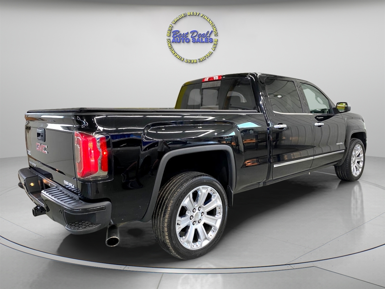 GMC Sierra 1500 Denali Crew Cab 4WD 2017