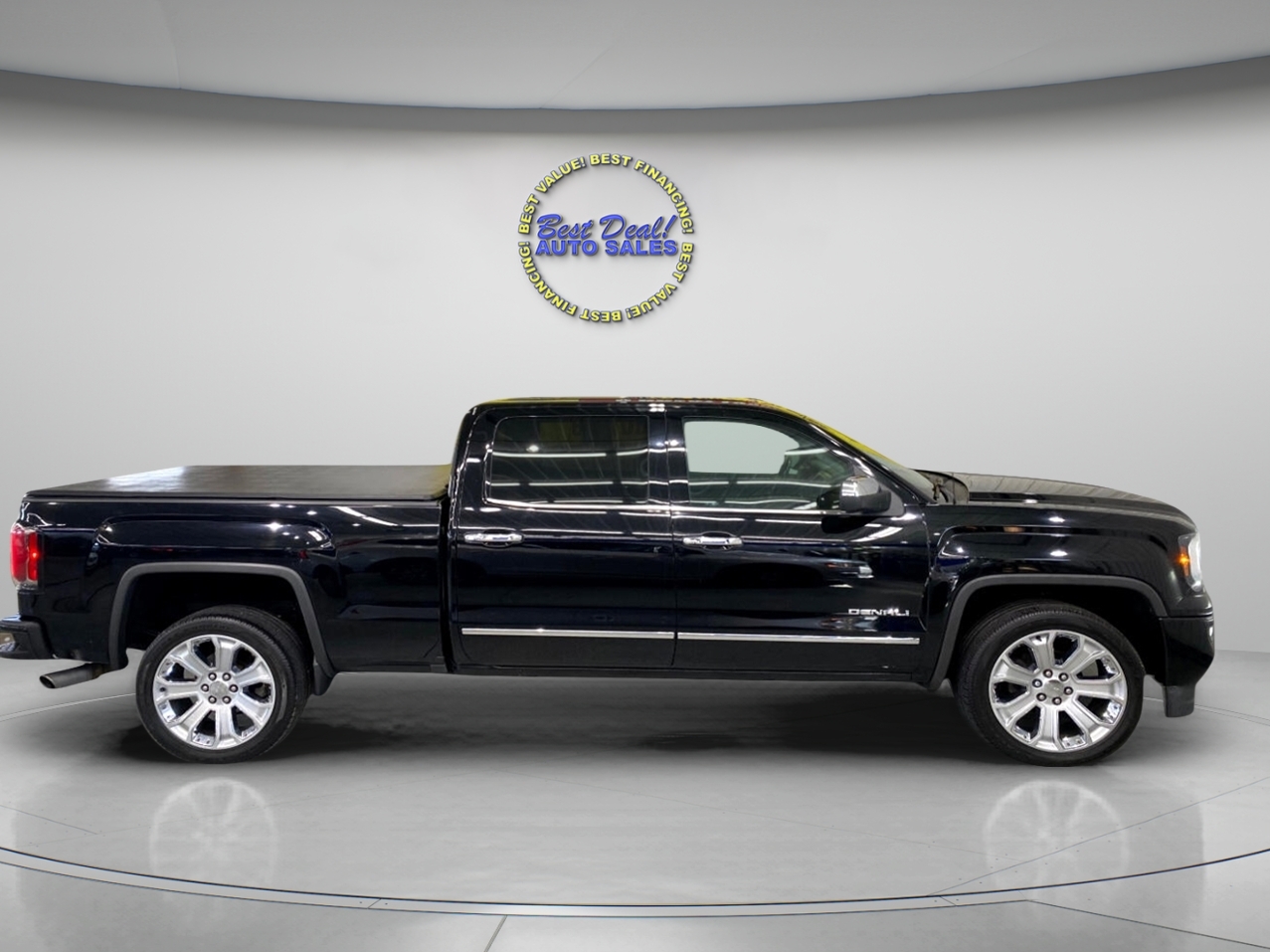 GMC Sierra 1500 Denali Crew Cab 4WD 2017